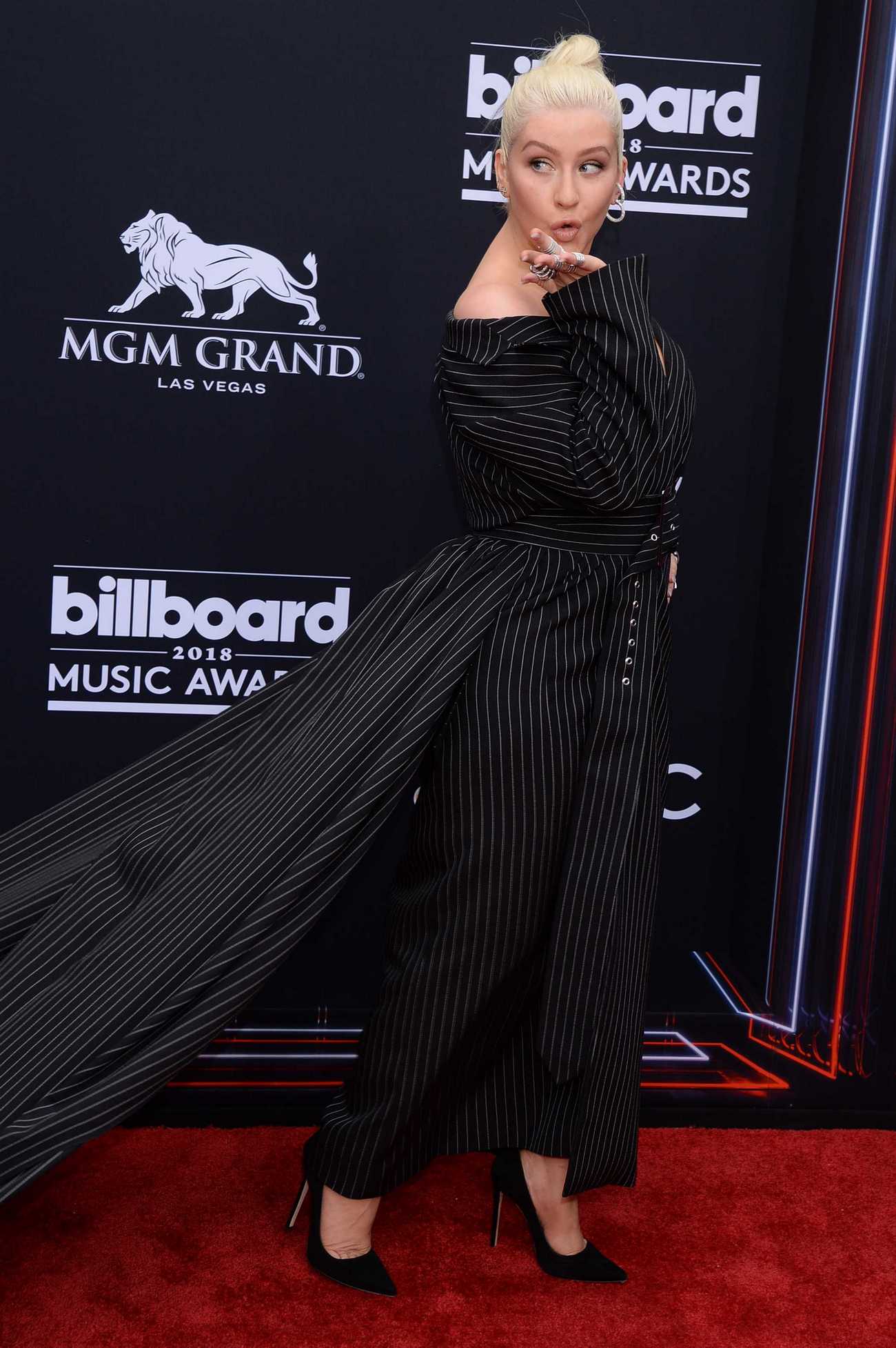 2018_Billboard_Music_Awards_-_May_20-28.jpg
