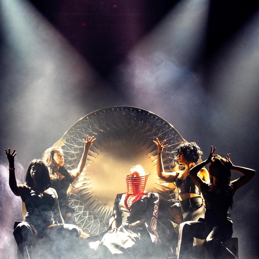 Hard_Rock_Live_at_The_Event_Center_in_Hollywood2C_FL_-_September_25-04~0.jpg