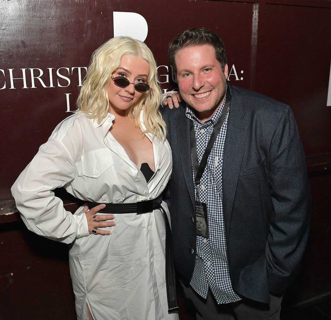 Liberation_Listening_Party_-_June_1_06.jpg