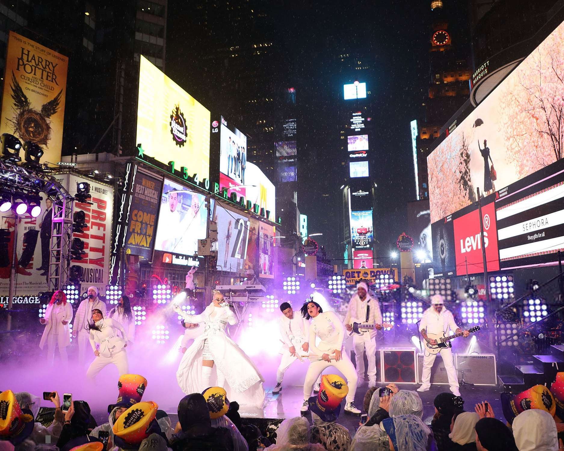 Performing_Dick_Clark_s_New_Year_s_Rockin__Eve_With_Ryan_Seacrest_2019_-_December_31-52.jpg