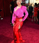 Christina_Aguilera_-_Disney_s_Mulan_Premiere_in_Hollywood2C_California__-_March_9-02.jpg