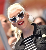 Christina_Aguilera_-__Emoji__Premiere_in_Los_Angeles_on_July_23-139.jpg