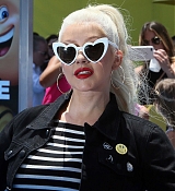 Christina_Aguilera_-__Emoji__Premiere_in_Los_Angeles_on_July_23-47.jpg