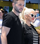 Christina_Aguilera_-__Emoji__Premiere_in_Los_Angeles_on_July_23-68.jpg