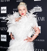 Harper_s_BAZAAR_Celebrates__ICONS_By_Carine_Roitfeld__-_September_7-18.jpg