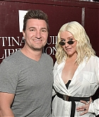 Liberation_Listening_Party_-_June_1_04.jpg