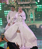 Performing_Dick_Clark_s_New_Year_s_Rockin__Eve_With_Ryan_Seacrest_2019_-_December_31-141.JPG