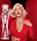 xtina_28129~4.jpg